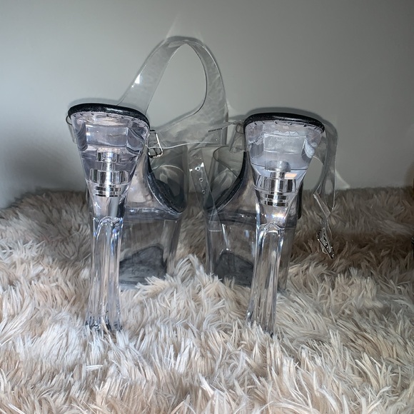 Dolls Kill clear and black platform high heels - Picture 3 of 4